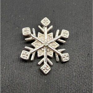 AV Alwand Vahan Snowflake Pendant Sterling Silver Cubic Zirconia Accents half in